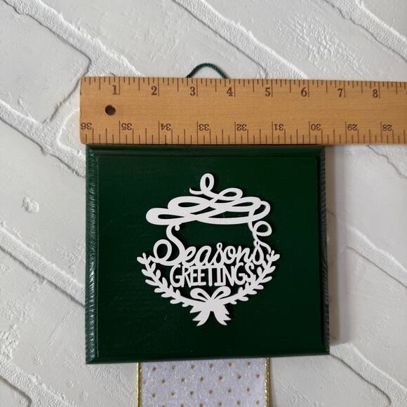 Seasons Greetings Holiday Card Holder Green Wooden Topper Gold Sparkle Ribbon - Picture 6 of 6